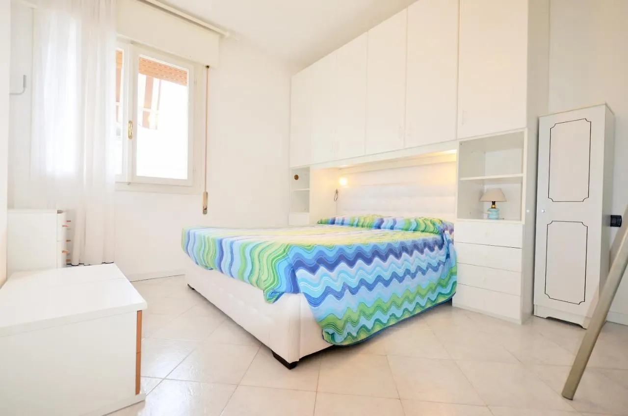 Magica Immobiliare - Doge 22 Lägenhet Lido di Jesolo